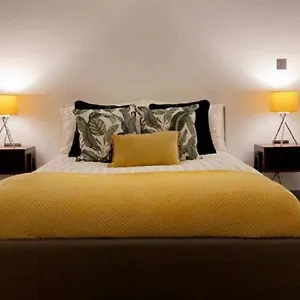 doncasters-finest-luxury-apartment.yorkshirehotels.net/